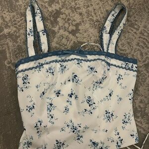 Boutique top ! Perfect for sweet & sour / Sabrina carpenter concert